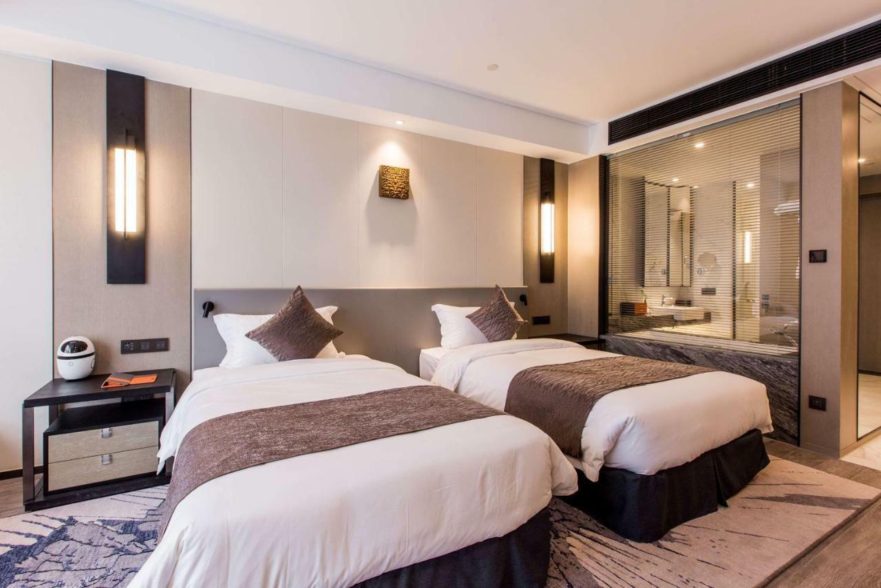 Howard Johnson By Wyndham Life Zhuoyuan נינגבו מראה חיצוני תמונה